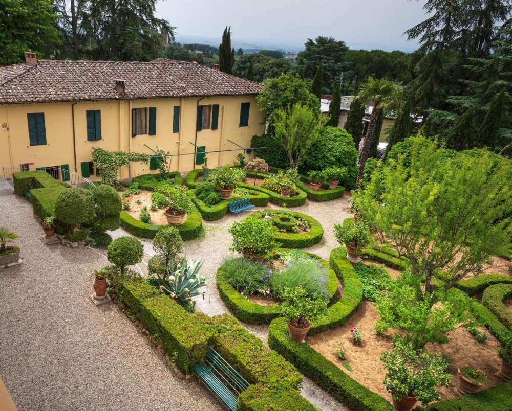 Villa Scacciapensieri Boutique Hotel